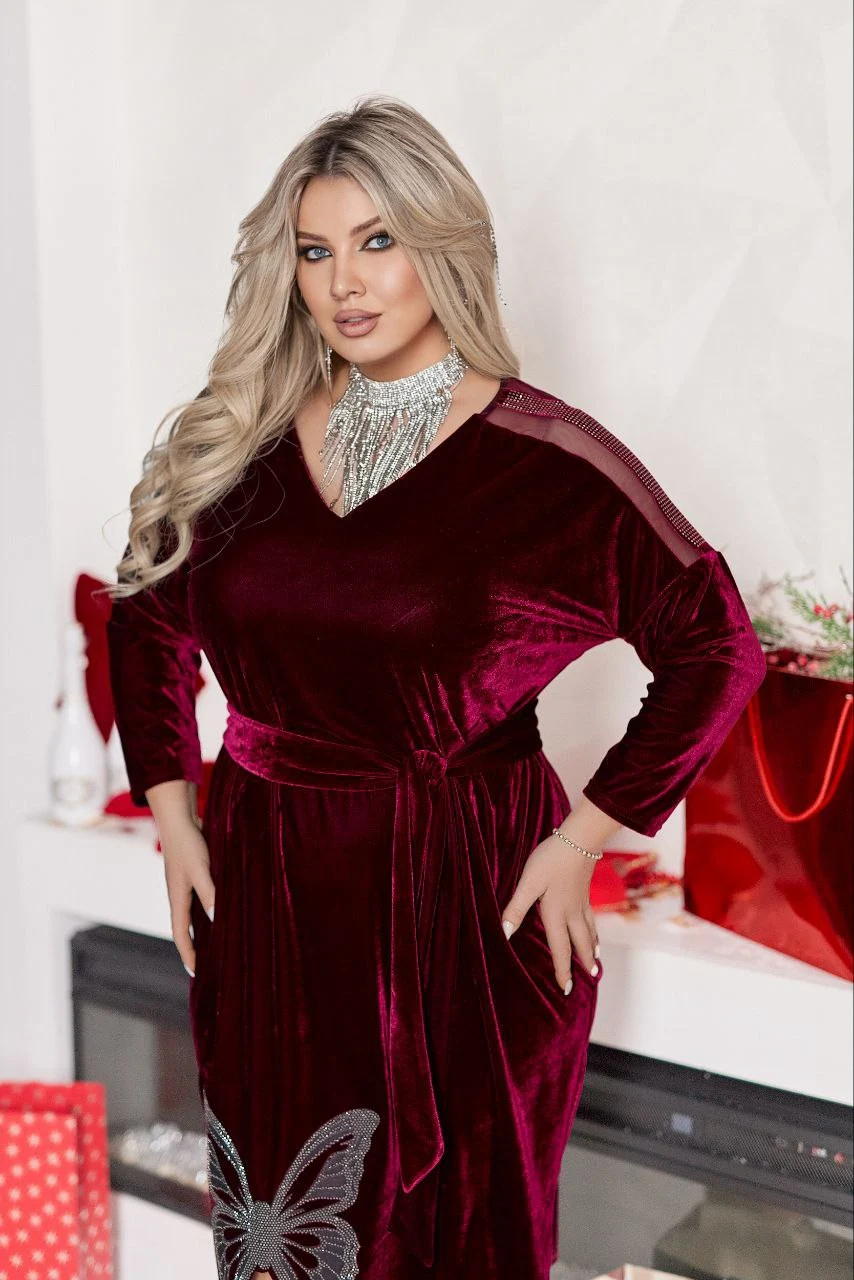 Роскошное праздничное платье