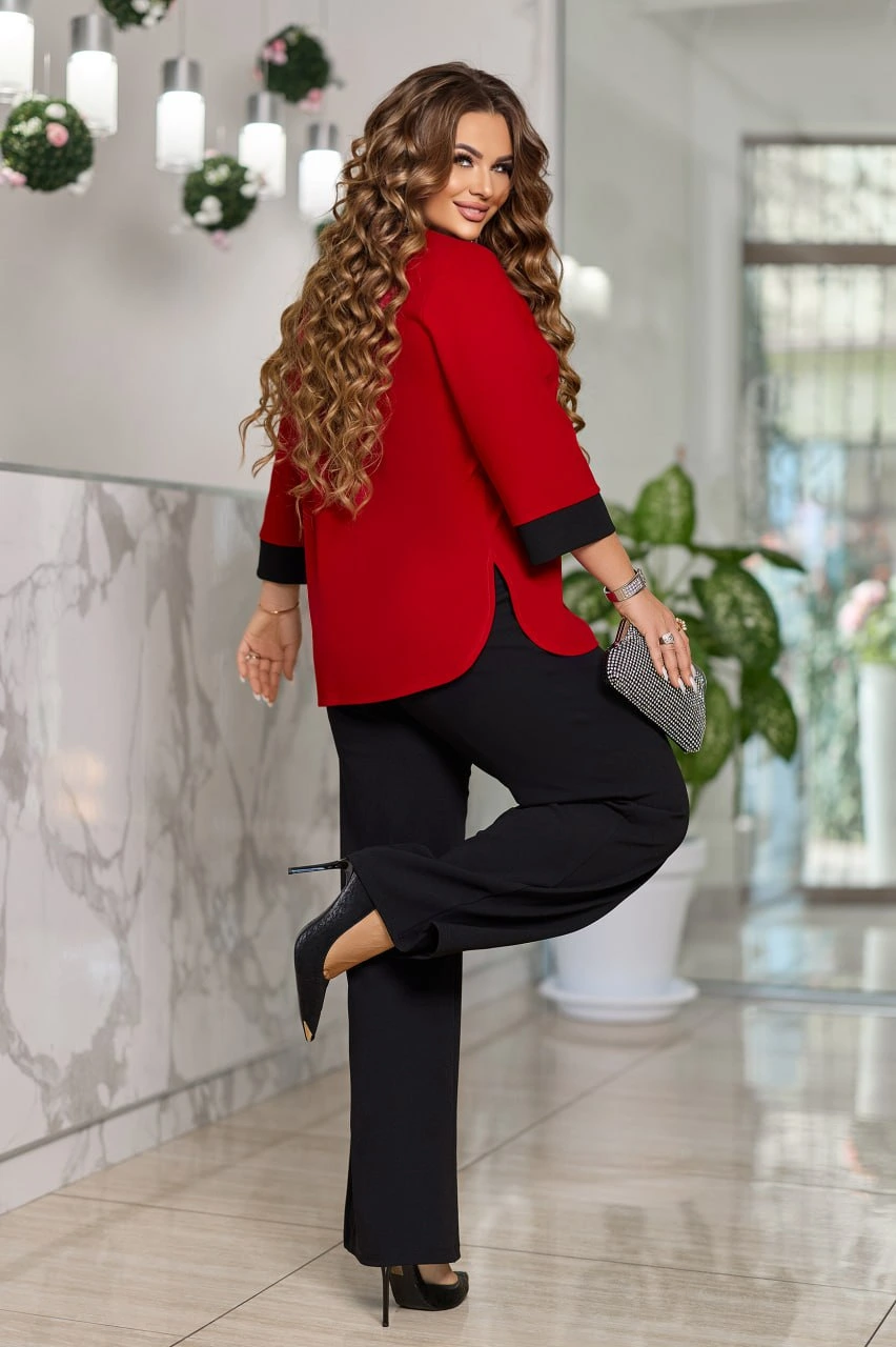 Нарядный костюм