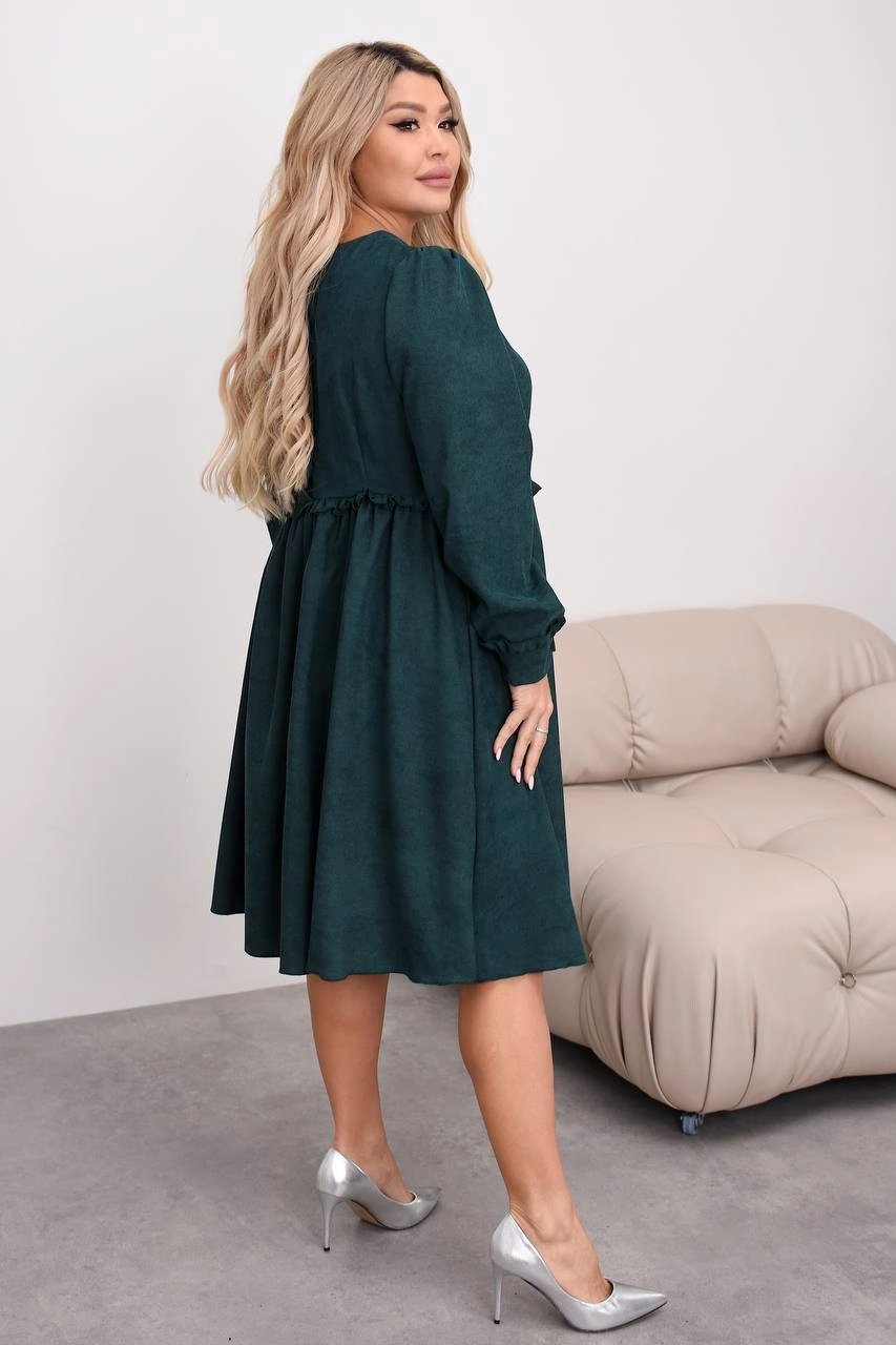 Стильное платье